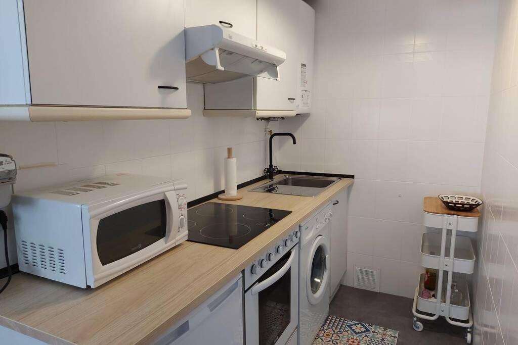 Casa Bihotz - Bonito Y Centrico Apartamento Con Garaje En Sallent Сальент-де-Гальего Экстерьер фото