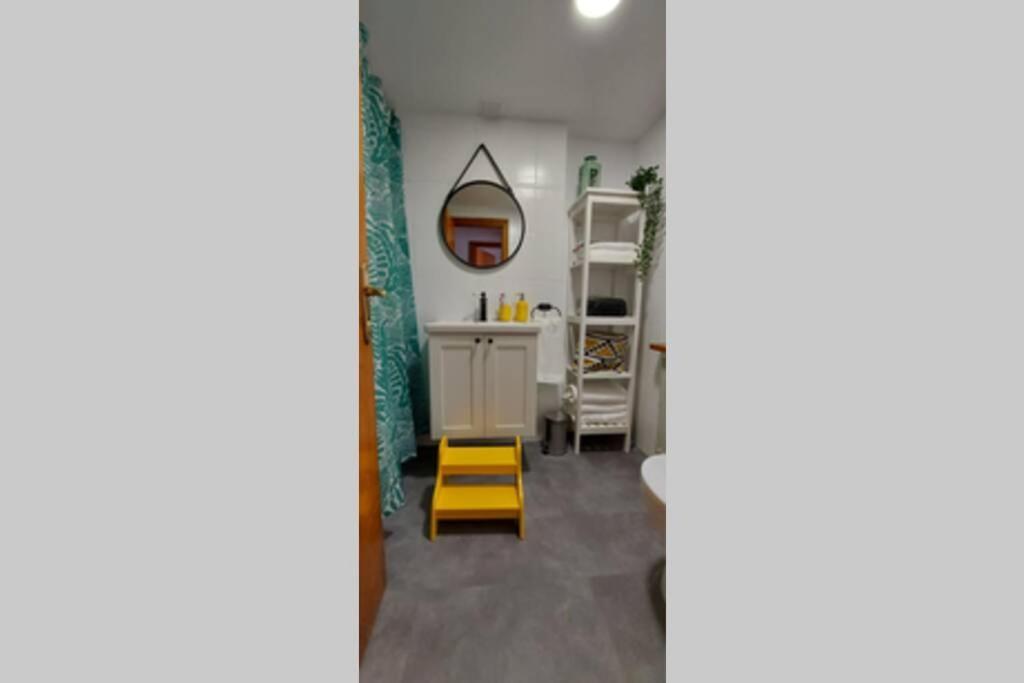 Casa Bihotz - Bonito Y Centrico Apartamento Con Garaje En Sallent Сальент-де-Гальего Экстерьер фото